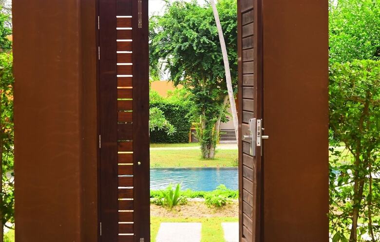 Hotel Nishaville Resort