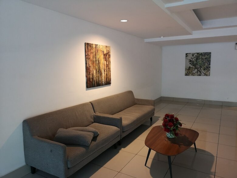 Apartamentos Twins House Homestay
