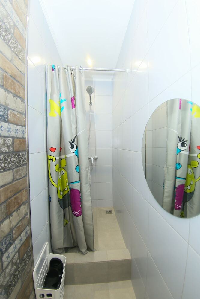 Hostal Kupe Capsule Hotel & Hostel