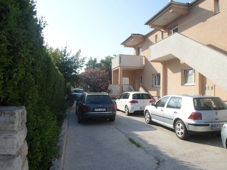 Apartmani Golic