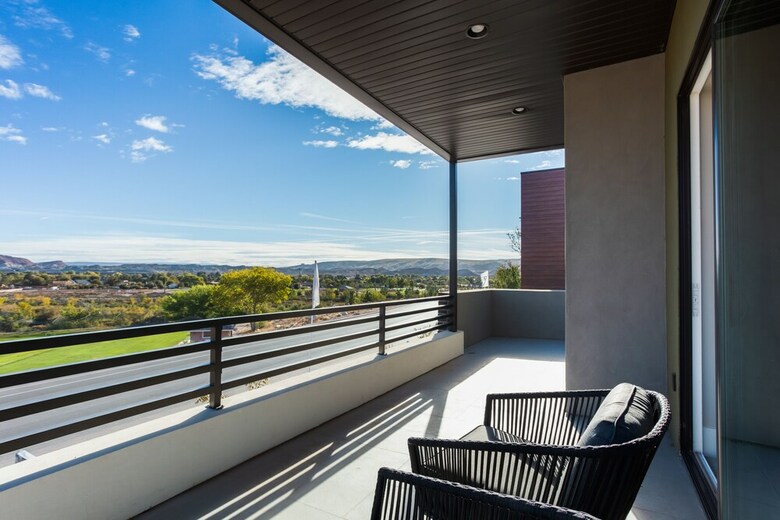 Bloomington Villas