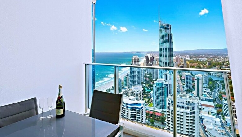 H Residence Apartments- Holiday Paradise