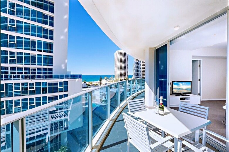 H Residence Apartments- Holiday Paradise