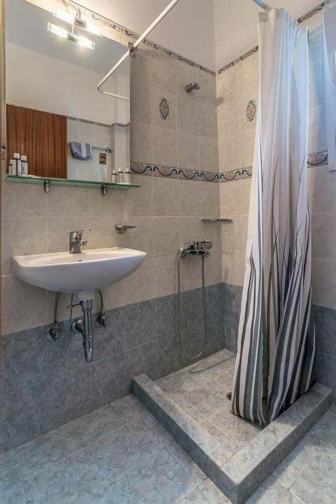 Hotel Olive Studios