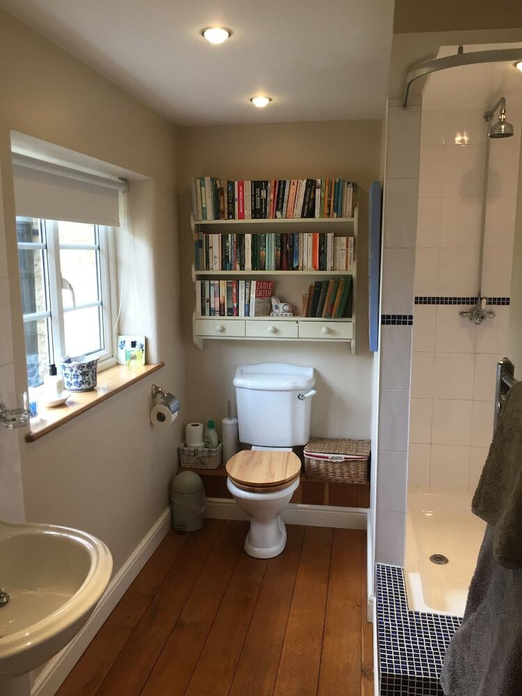 Bed & Breakfast Brook Farm Cottage