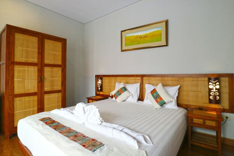 Hotel Toya Villa