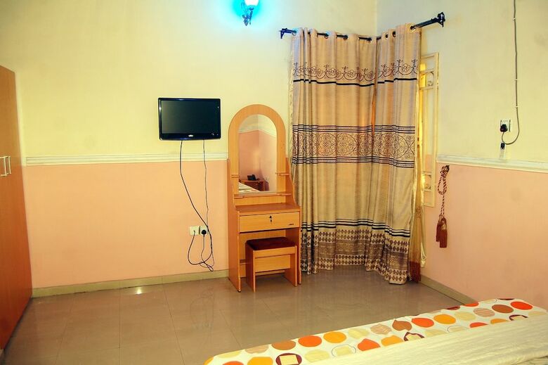 De-b Garden Hotel
