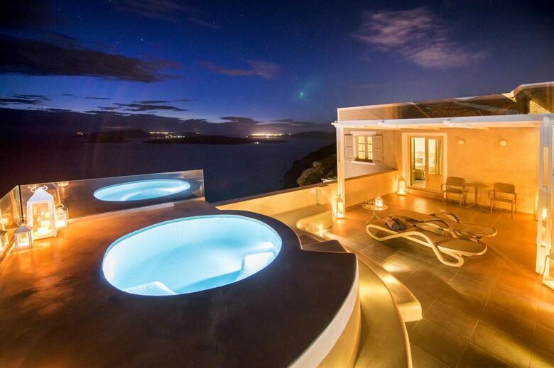 Hotel Caldera's Dolphin Suites