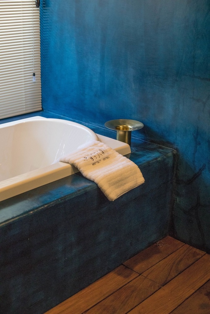 Bed & Breakfast Pug Seal Anatole France