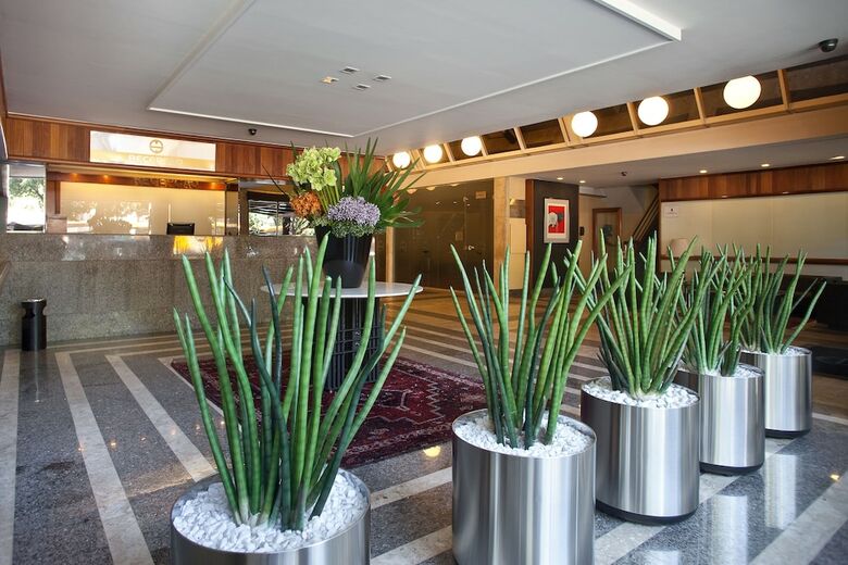 Hotel Boulevard Plaza