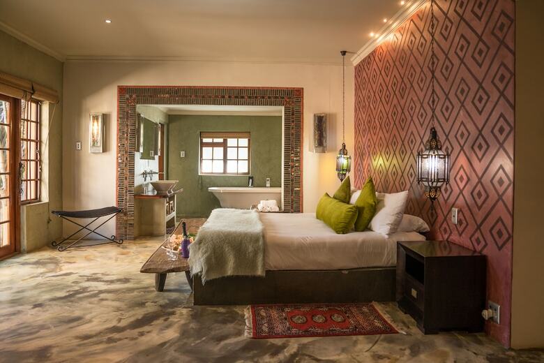 Singa Lodge - Lion Roars Hotels & Lodge