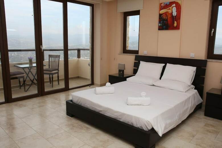 Starlit Villa