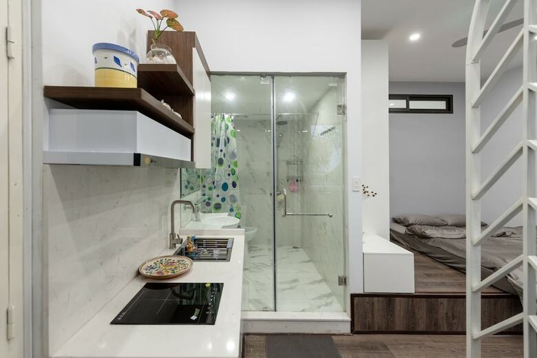 Hotel Hover House