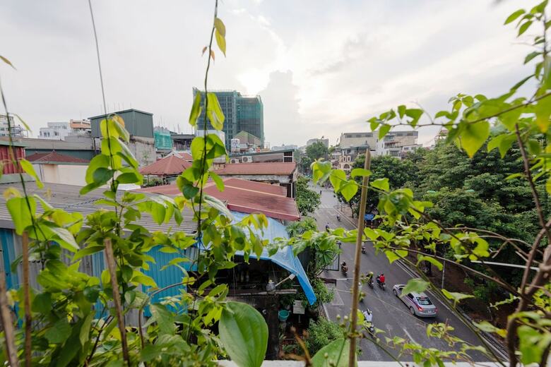 Hotel Hover House