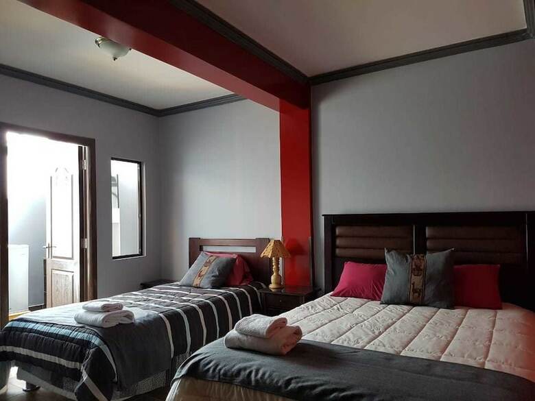 Las Tholas Hotel