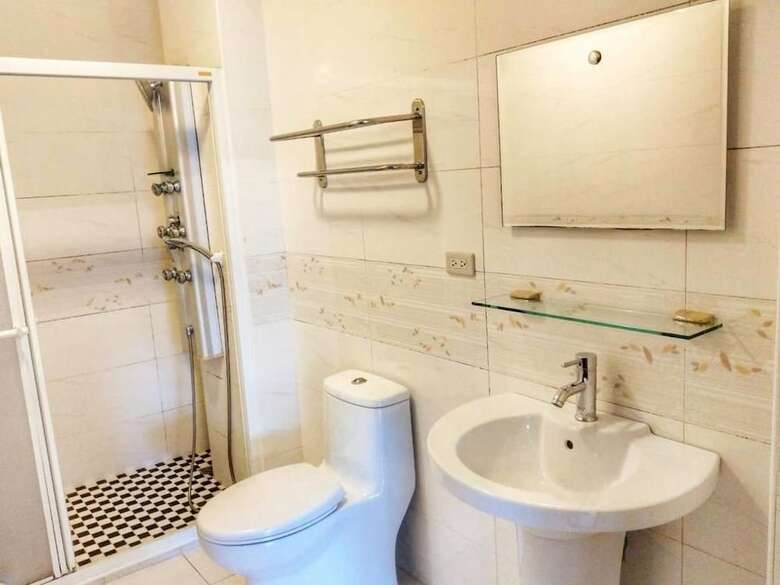 Hotel Happy Corner