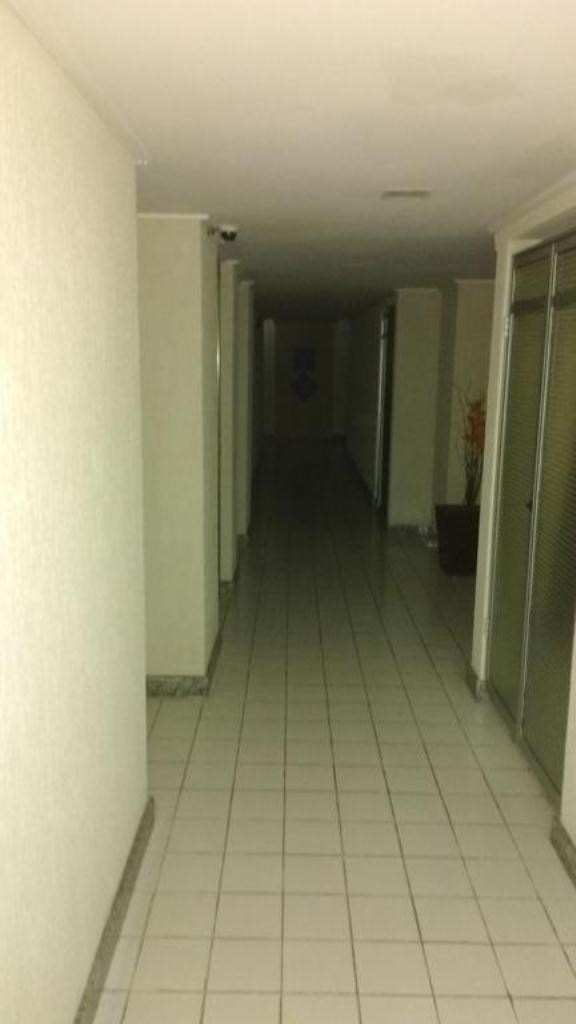 Apartamento Itaigara