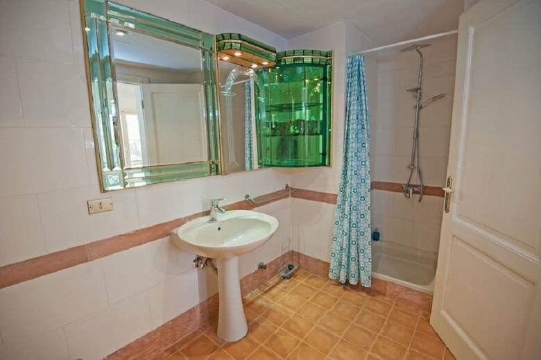 Sea View 4 Bedrooms Hill Villa-hill H 86