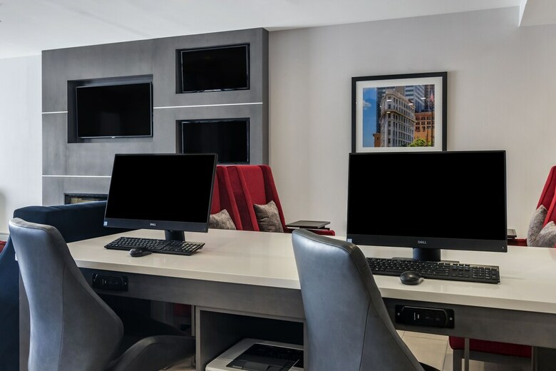Hotel Comfort Suites Mcdonough Atlanta South