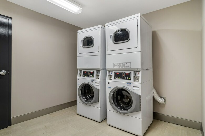 Hotel Comfort Suites Mcdonough Atlanta South
