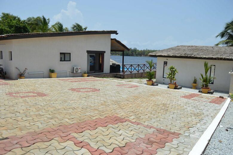 Villa Assinie Bord De Lagune