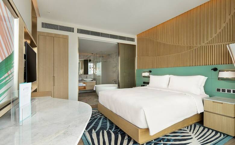 Hotel Hilton Garden Inn Sanya  China