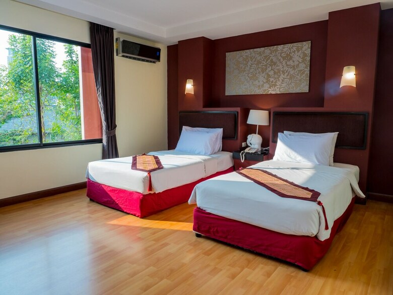 Atrium Boutique Hotel