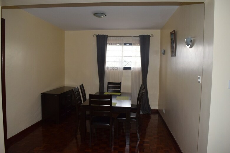 Apartamentos Westside Residency