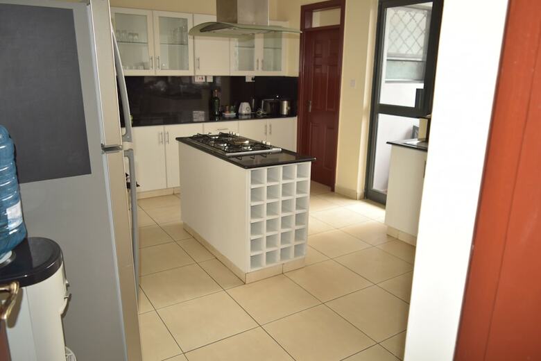 Apartamentos Westside Residency