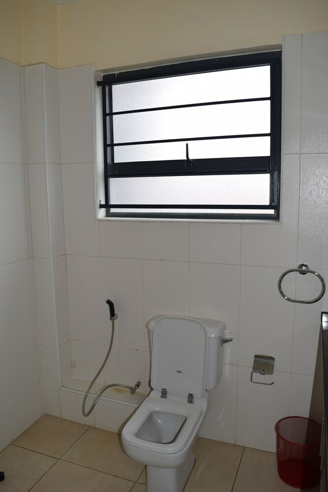 Apartamentos Westside Residency