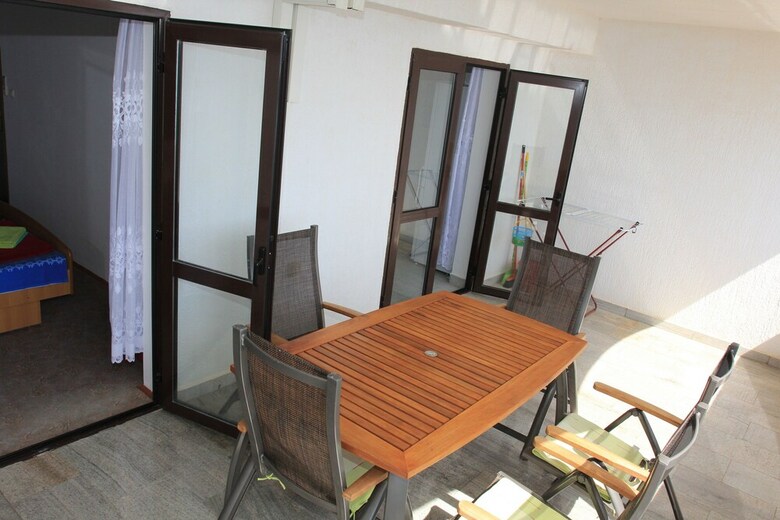 Apartments Mak