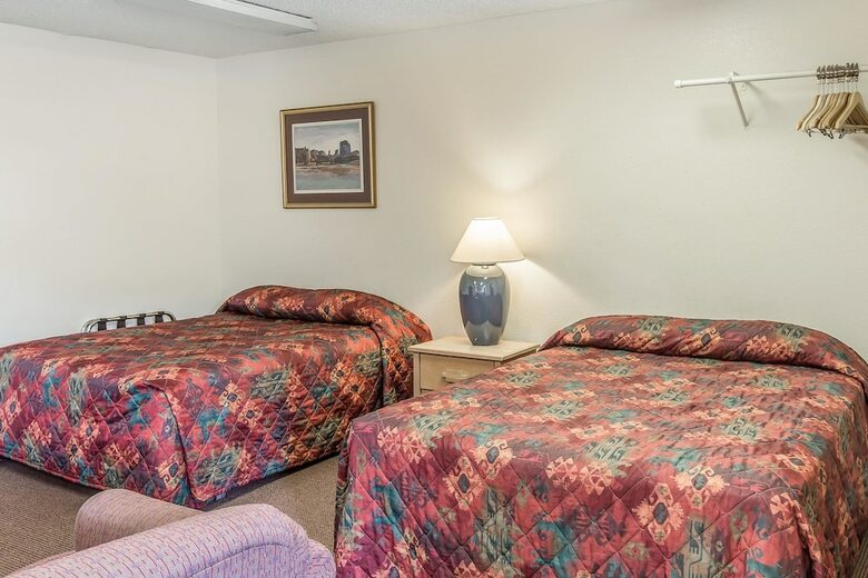 Hotel Rodeway Inn