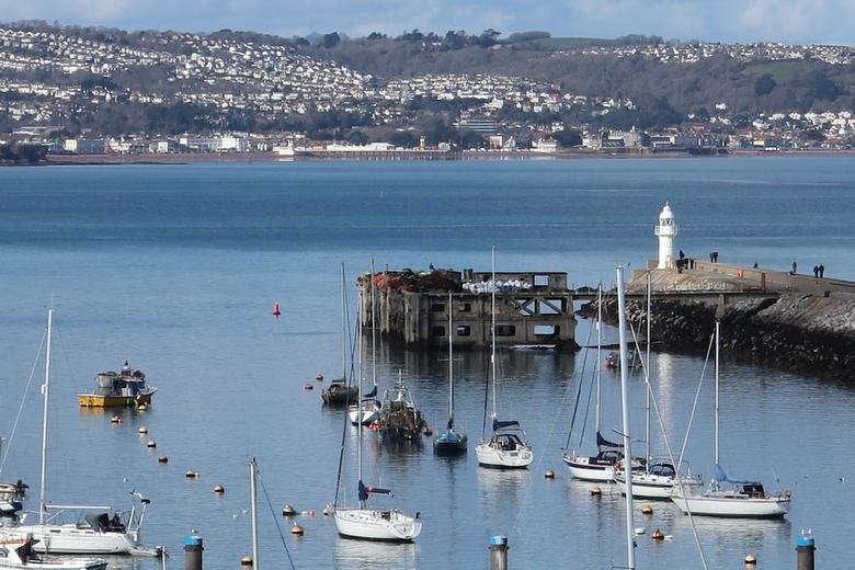 Devoncoast Seaview Apartments