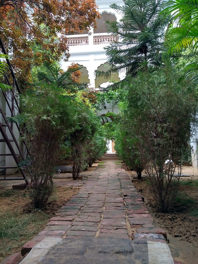 Hotel Radhika Palace Pushkar