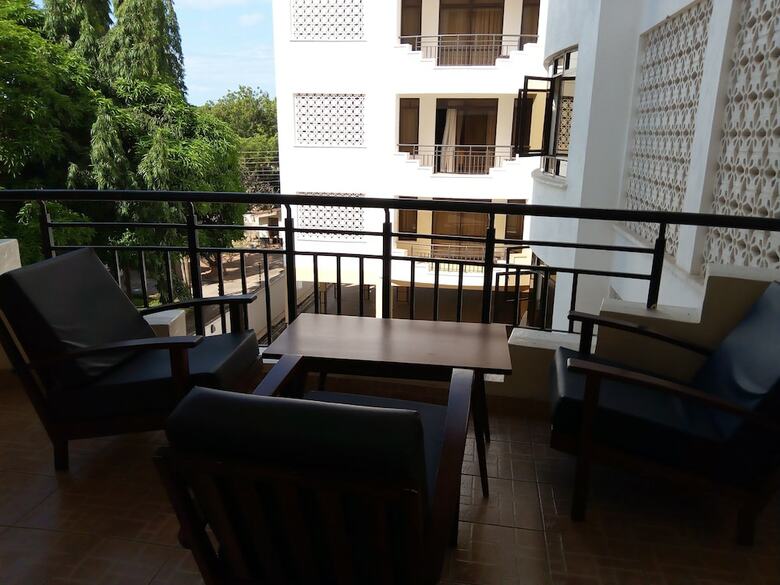 Impala Apartments Nyali