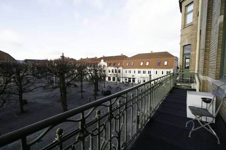 Grand Hotel