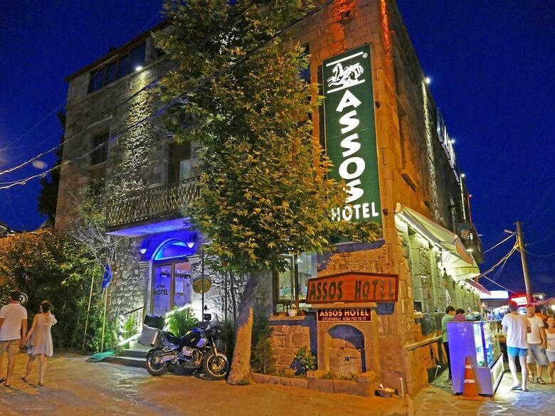 Assos Hotel