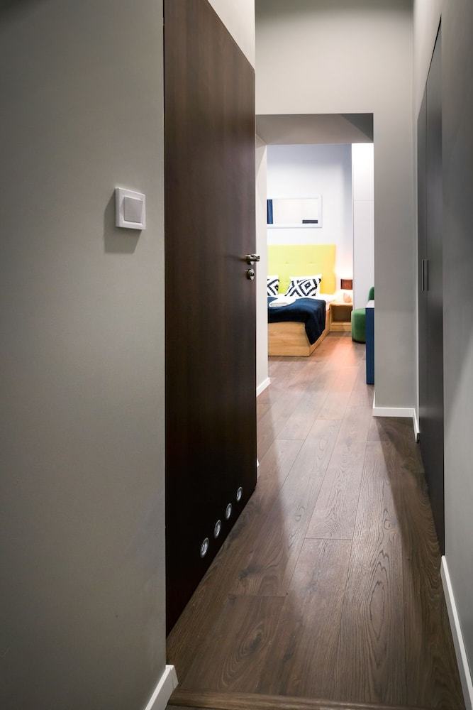Kings City - Slawkowska Apartments