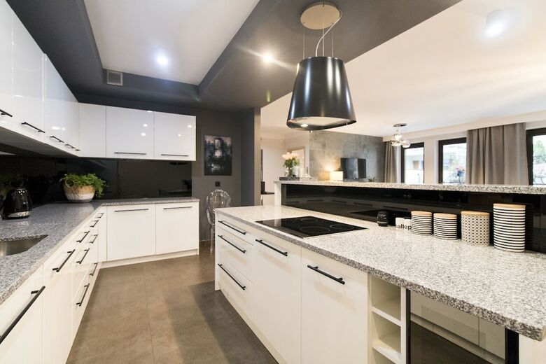 Kings City - Skawinska Apartment