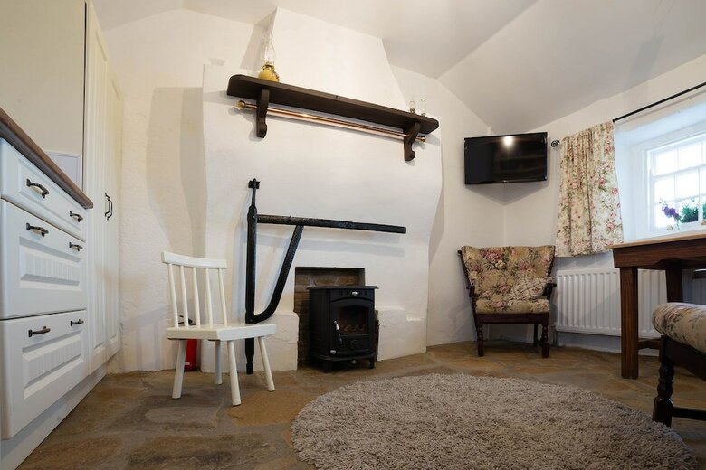 Ballymultimber Cottages