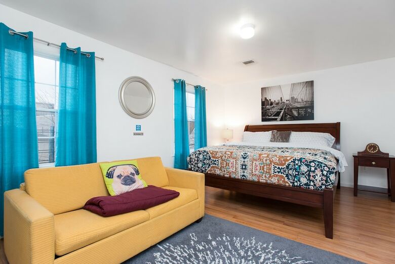Hotel Racpanos Modern Stay On Ocean Avenue