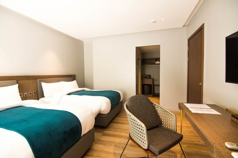 Hotel Pinnacle Boracay