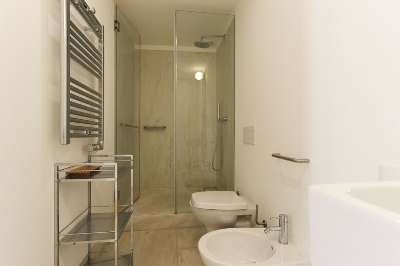 Apartamentos Combro Suites By Homing