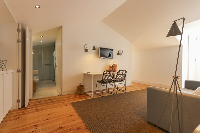 Apartamentos Combro Suites By Homing