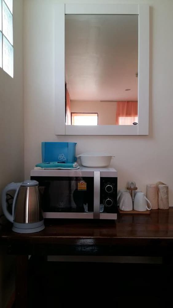 Hotel Jutharat Home