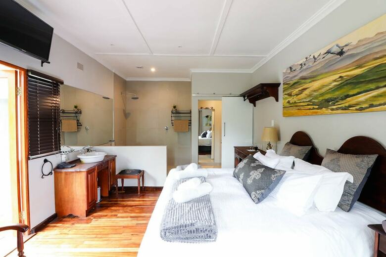 Hotel Arbour1