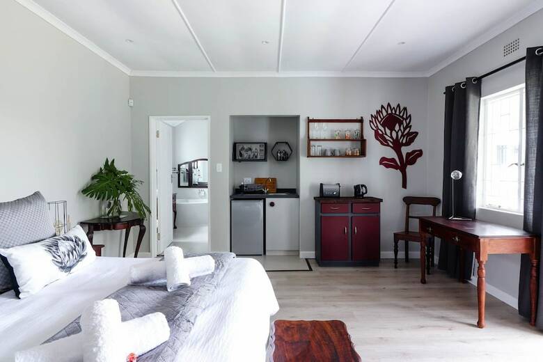 Hotel Arbour1