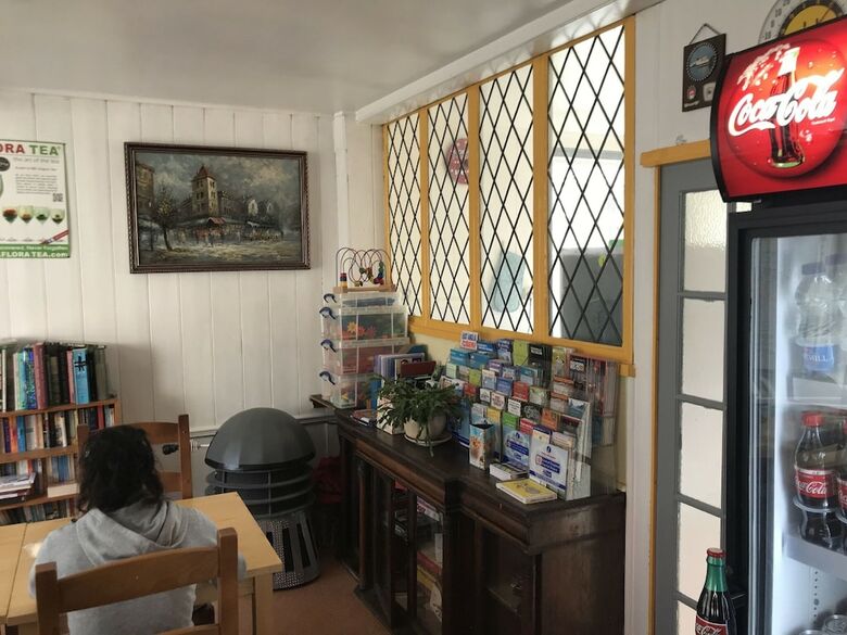 Hostal Harlow International Hostel