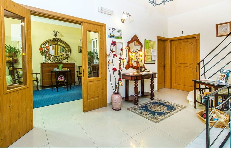 Hotel Lantern Guest House
