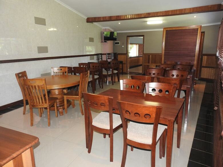 Hotel Renaissance Lodgeplus